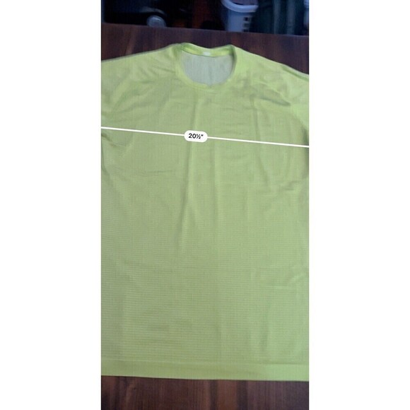 Lululemon Metal Vent Tech Tee Short Sleeve Size Men’s Large Yellow Top Neon - Picture 8 of 14